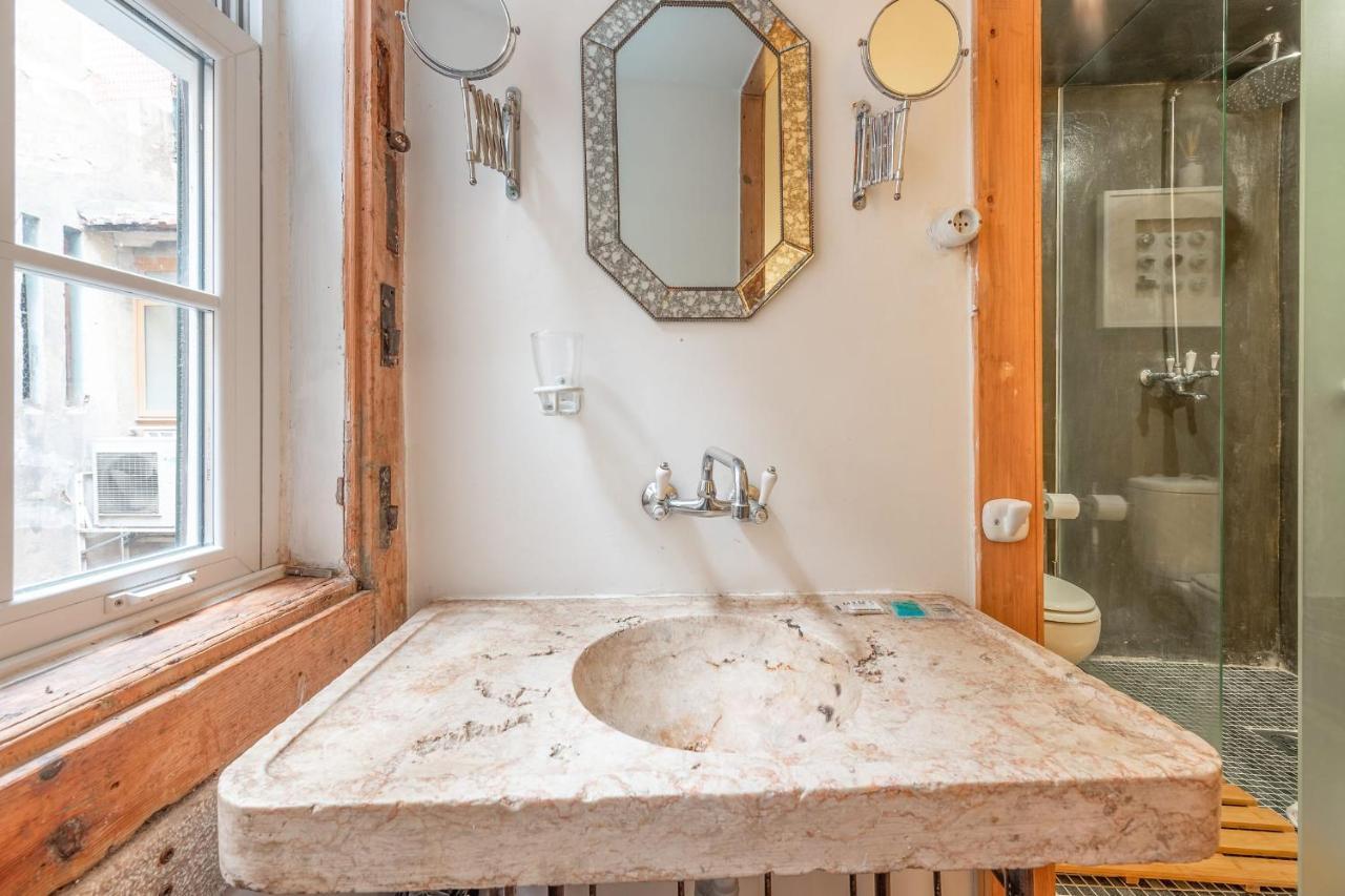 Guestready - Figueira Guesthouse Lissabon Buitenkant foto